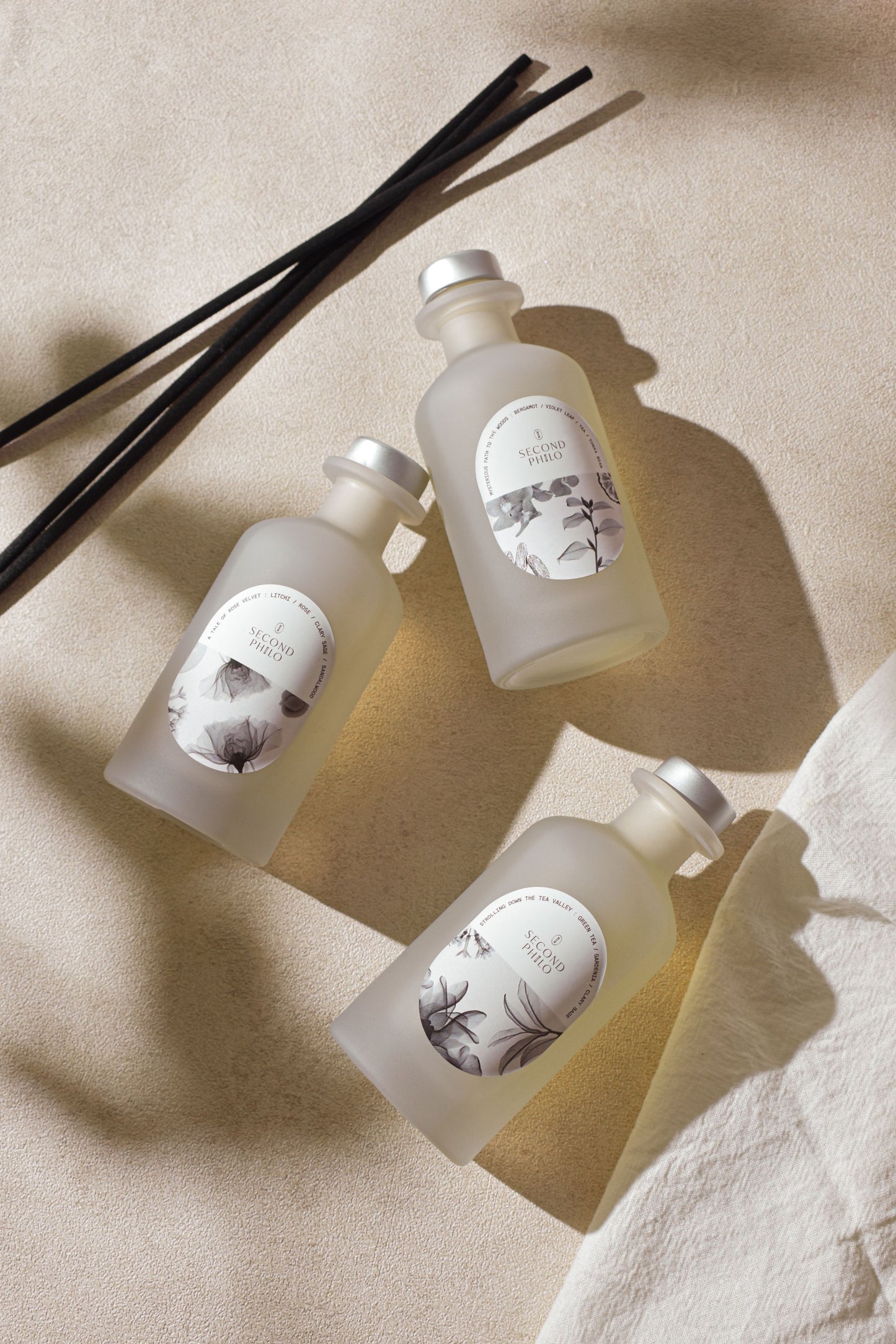 Room diffuser: Mysterious path to the woods