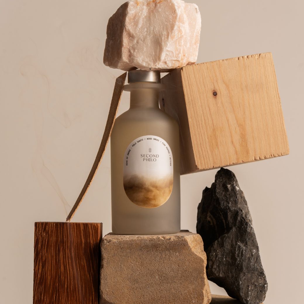 Room diffuser: ECHO OF SMOKE