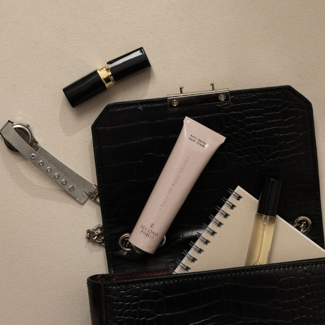 Anti-aging handcream : A Tale of Rose Velvet